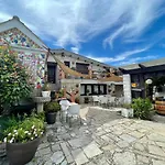 Lar De Susa Aparthotel