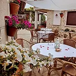 Lar De Susa Aparthotel
