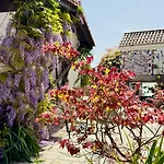 Aparthotel Lar De Susa Pontevedra