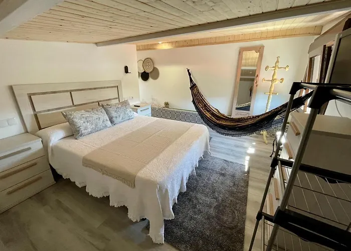 アパートホテル Lar De Susa *