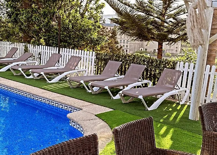 Lar De Susa アパートホテル ポンテベドラ